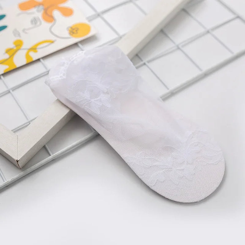 1 Pairs Summer Pure Cotton Women Socks Leaves Lace Invisible Socks Thin Ladies Lace Boat Socks Hollow Non-Slip Shallow Socks