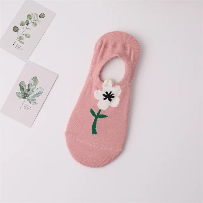 Women Socks Flower Rabbit Pattern Cute Kawaii Japanese Korean Style Cotton Harajuku Funny Breathable Casual Spring Floral Socks