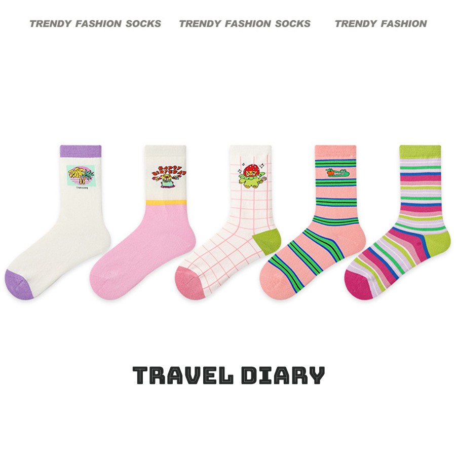 Spring Collection Women Socks 5 Pairs Bundle Trendy Unique Design Print Mid-Calf Socks