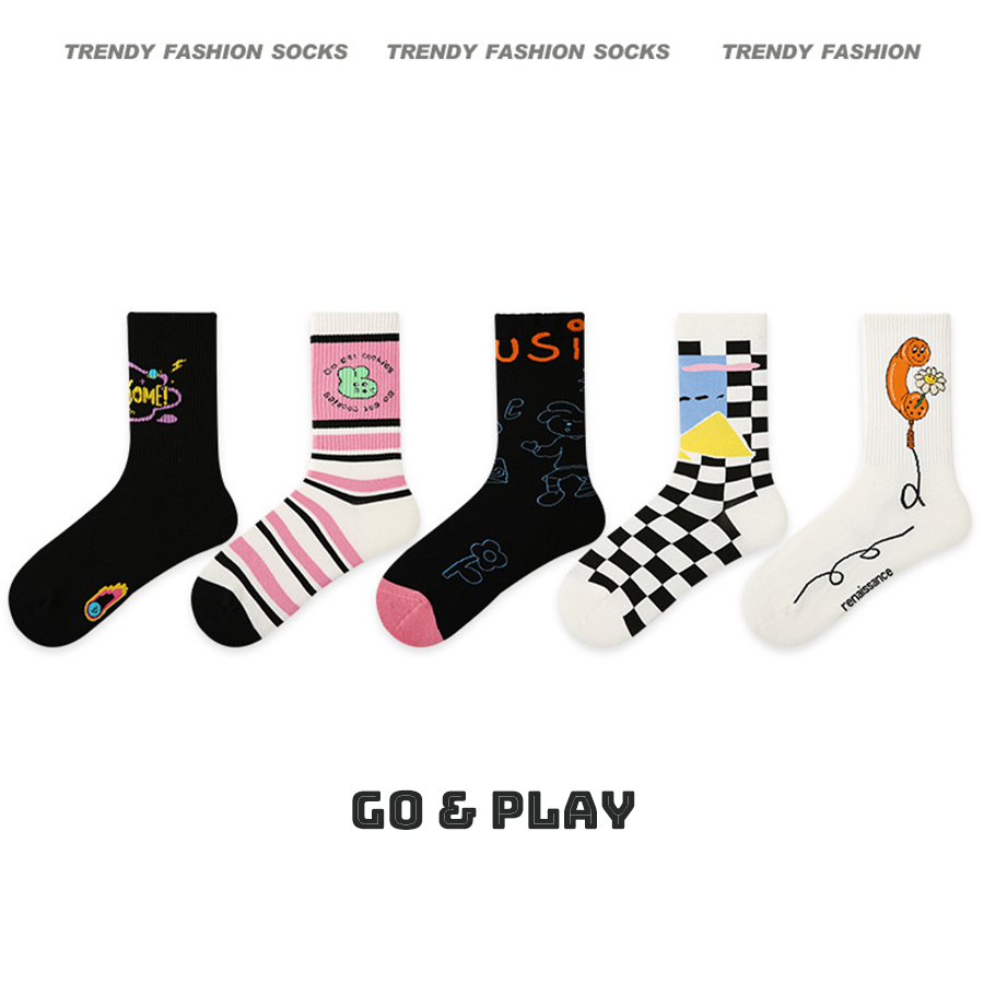 Spring Collection Women Socks 5 Pairs Bundle Trendy Unique Design Print Mid-Calf Socks