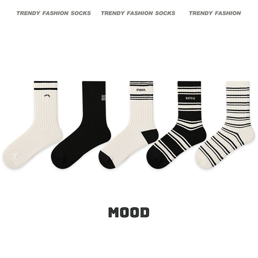 Spring Collection Women Socks 5 Pairs Bundle Trendy Unique Design Print Mid-Calf Socks