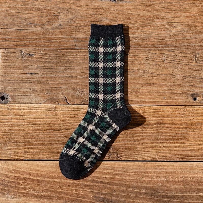 1 Pair Women Socks Spring Autumn Retro Style Cotton Socks Women Men Couple Socks Plaid Pattern Green Orange Colorful Socks